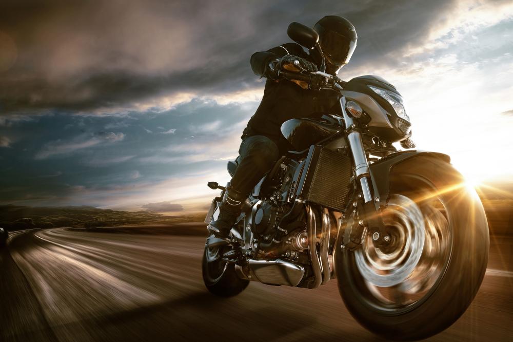 moto sur route